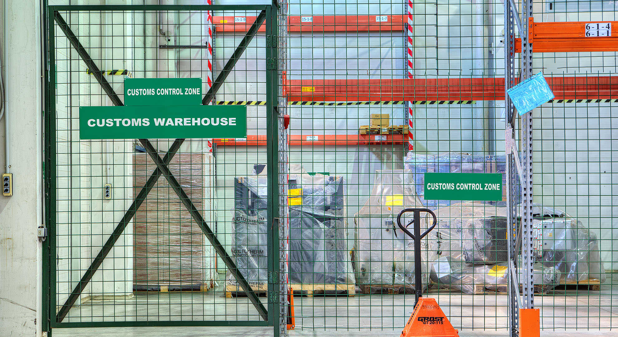 Custom Bonded Warehousing, temporary storage warehouse.